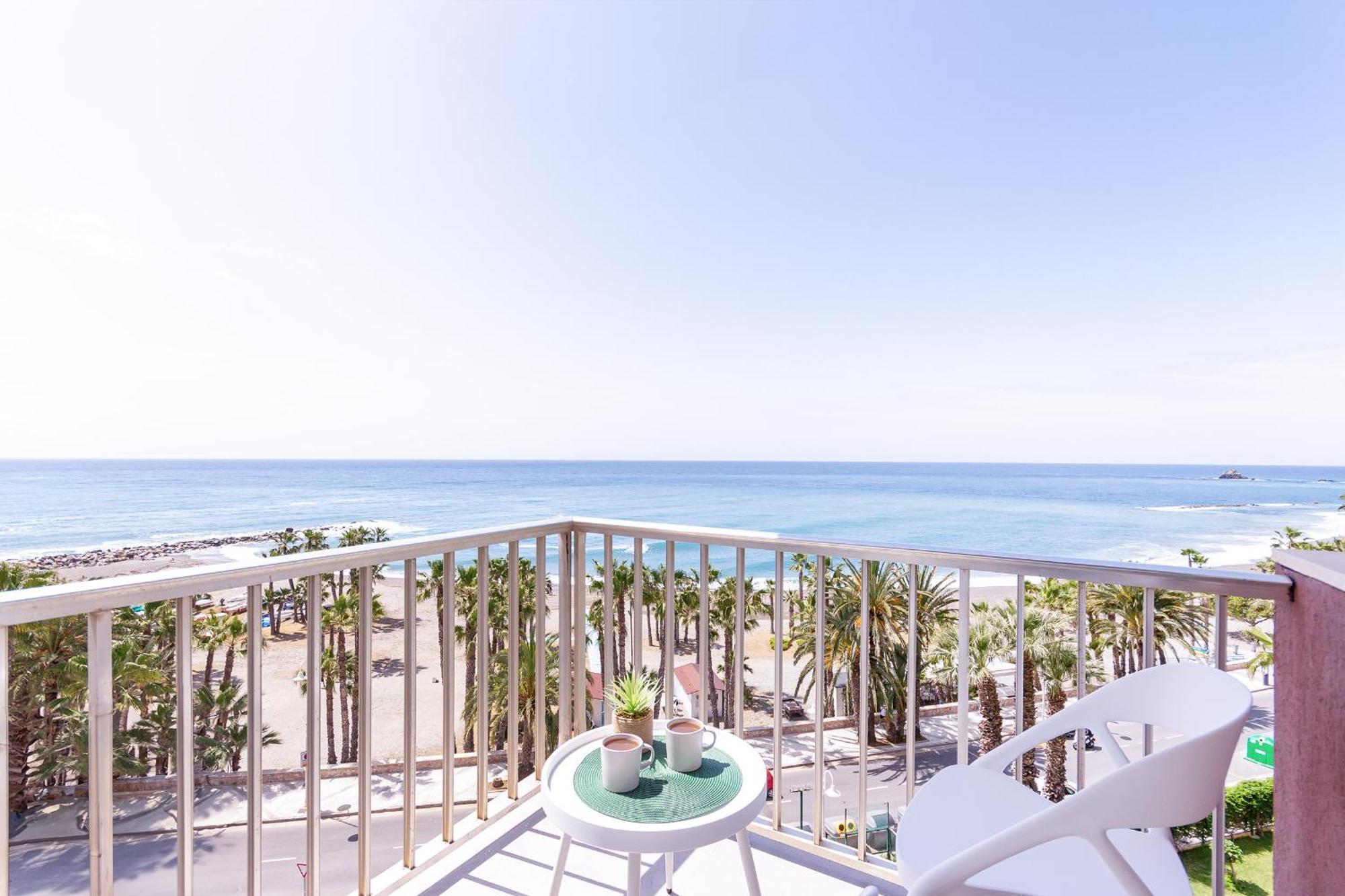 Magnificas Vistas Al Mar Apartment Almunecar Luaran gambar